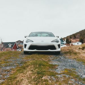 Превью обои toyota gt86, toyota, автомобиль, белый, деревня