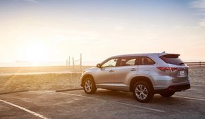 Превью обои toyota, highlander, вид сбоку