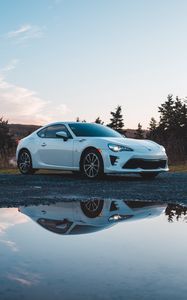 Превью обои toyota, машина, спорткар, суперкар, белый, вид сбоку