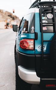 Превью обои toyota, внедорожник, фара