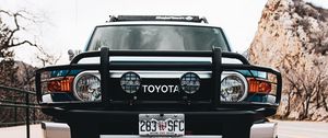 Превью обои toyota, внедорожник, вид спереди