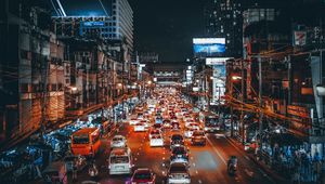 Превью обои трафик, автомобили, улица, ночь