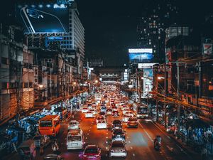 Превью обои трафик, автомобили, улица, ночь