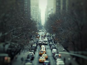 Превью обои трафик, дорога, автомобили, город, движение