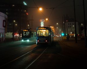 Превью обои трамвай, рельсы, город, ночь, темный