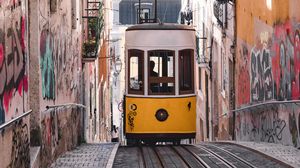 Превью обои трамвай, желтый, город, улица, здания