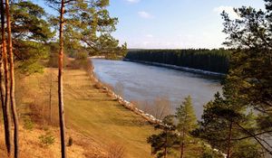 Превью обои трава, река, берег, деревья