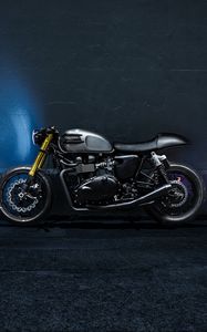 Превью обои triumph bonneville, мотоцикл, стена