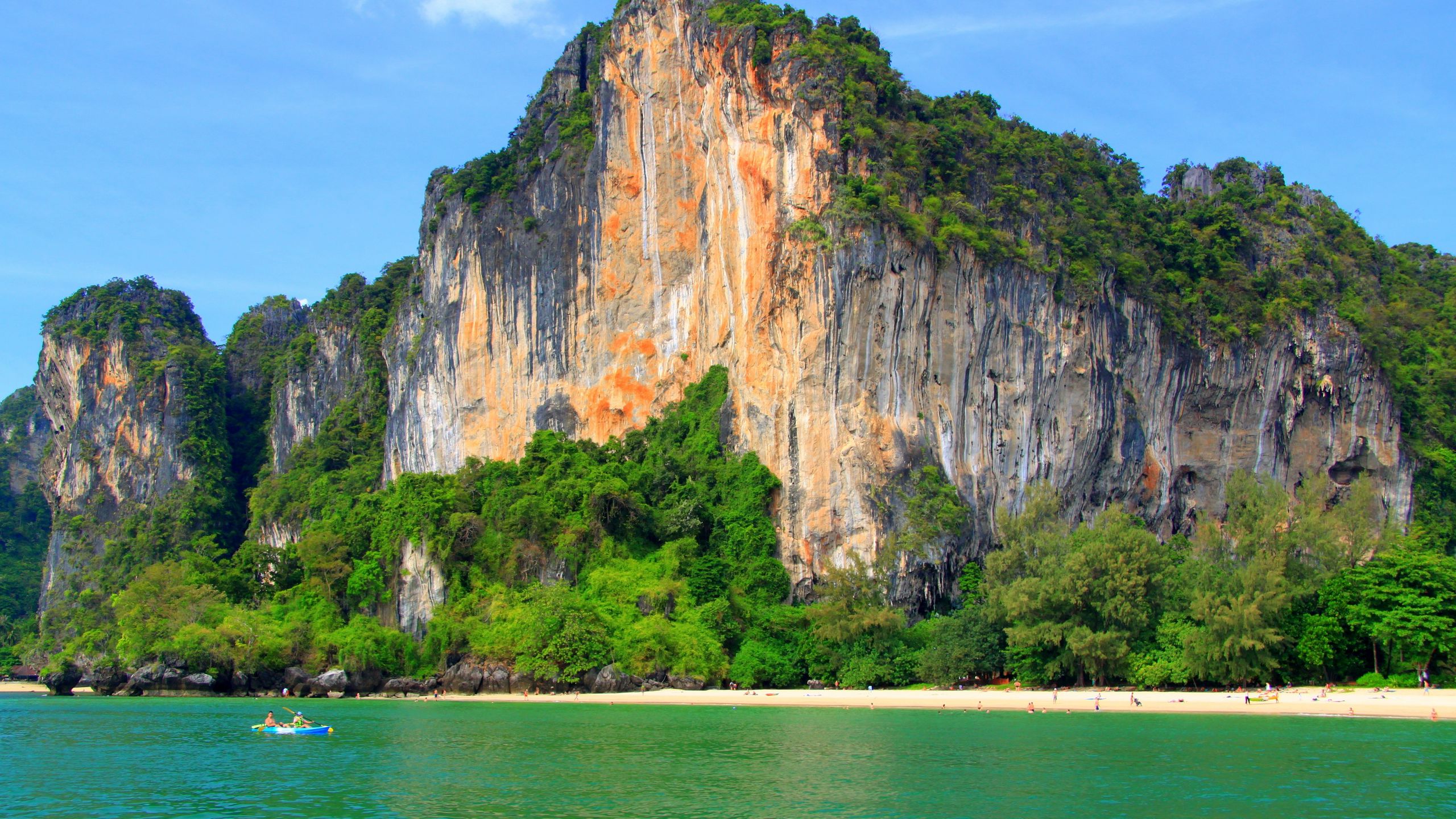Тайланд остров отвесные скалы