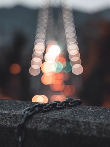 Превью обои цепь, блики, боке, размытость, огни