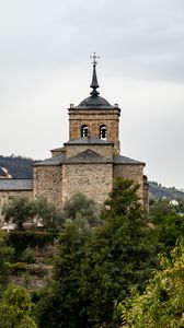 Превью обои церковь, здание, архитектура, деревья, испания