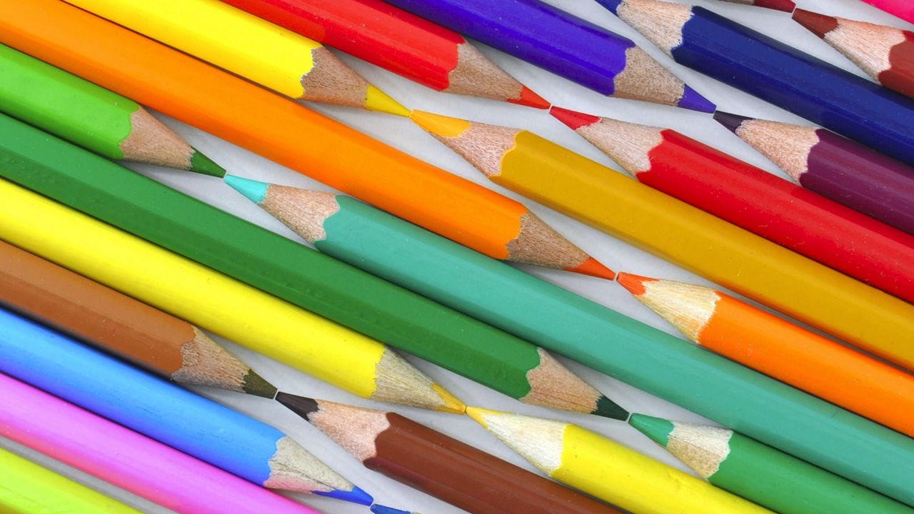 Обои цветные карандаши, карандаши, стержень