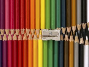 Превью обои цветные карандаши, набор, коллекция, точилка, креатив, идея