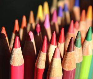 Превью обои цветные карандаши, точеные, разноцветные