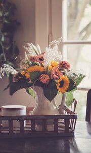 Превью обои цветы, букет, ваза, чашка, эстетика