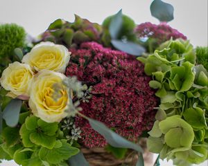 Превью обои цветы, розы, букет, корзинка