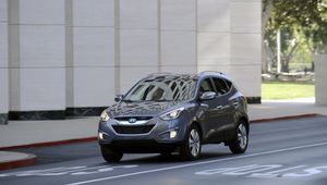 Превью обои tucson, hyundai, кроссовер, авто, дизайн, стиль, серый