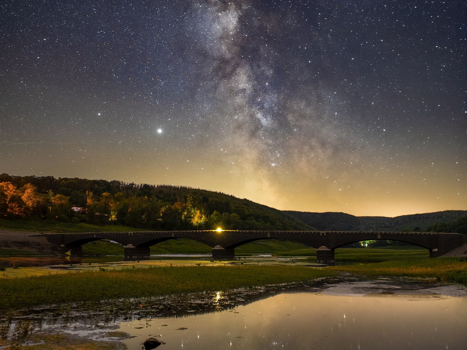 Lake stars. Lake under Star Sky Polar Light Blue. Prays_ozero_May_2024.jpg.