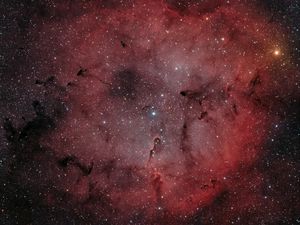 Превью обои туманность, звезды, блеск, красный, темный, космос