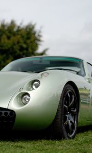 Превью обои tvr, автомобиль, зеленый