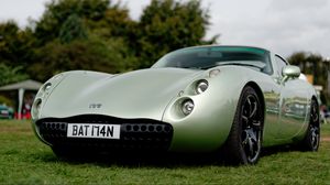 Превью обои tvr, автомобиль, зеленый