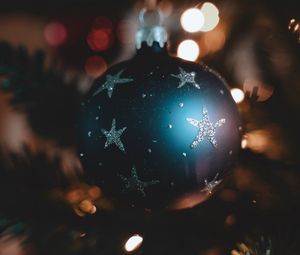 Превью обои украшение, шар, елка, новый год, рождество