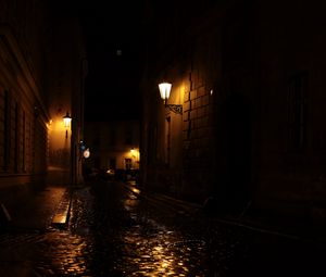 Превью обои улица, фонари, здания, ночь, темный