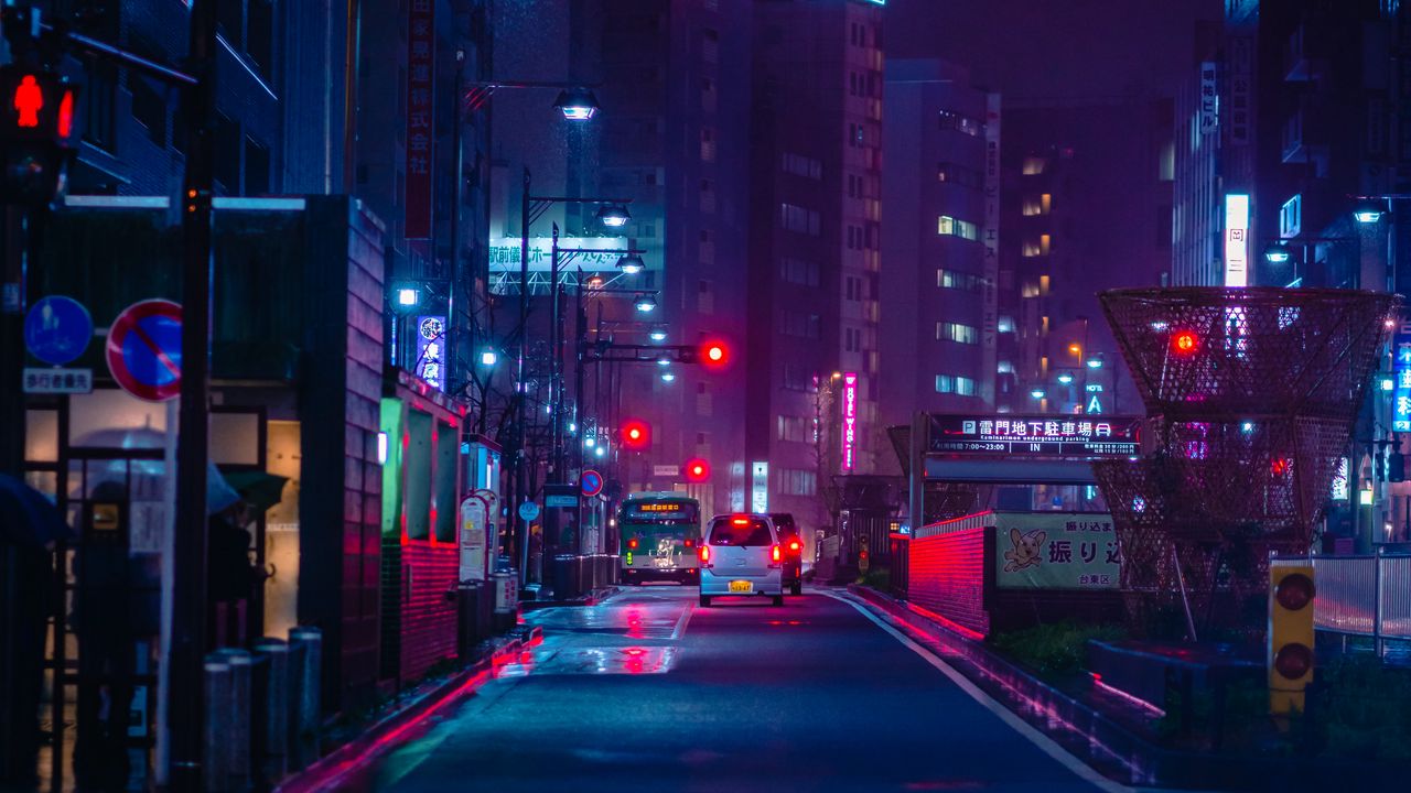 Голая ночью на улице (60 фото)
