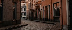 Превью обои улица, здания, дорога, двор