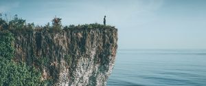 Превью обои утес, силуэт, море, волны, природа