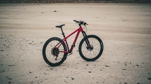 Превью обои велосипед, байк, mtb, красный, пляж