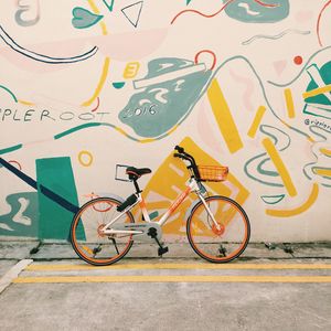 Превью обои велосипед, стена, граффити, арт