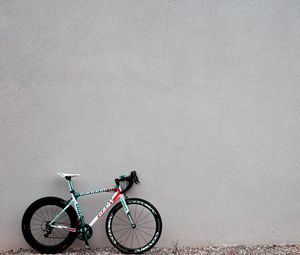 Превью обои велосипед, стена, спортивный