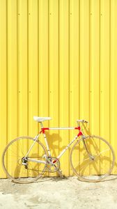 Превью обои велосипед, стена, желтый, лето