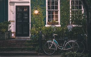 Превью обои велосипед, забор, дом, окно