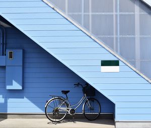 Превью обои велосипед, здание, архитектура