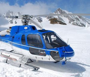 Превью обои вертолет, снег, горы, небо