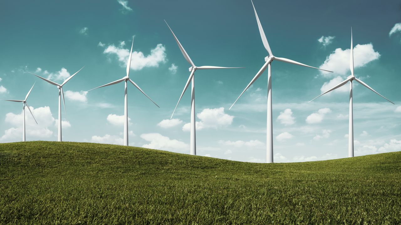 Обои ветровая электростанция, турбины, холм, природа