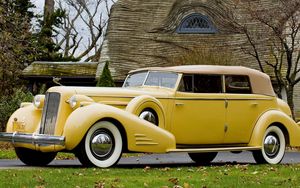 Превью обои vintage car, желтый, красивый, природа