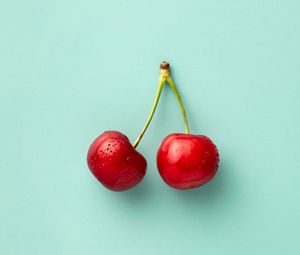 Превью обои вишни, ягоды, красный, капли