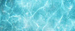 Превью обои вода, блики, искажение, волны