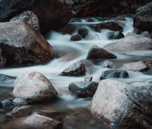 Превью обои вода, камни, ручей, природа