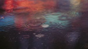 Превью обои вода, капли, круги, дождь, темный
