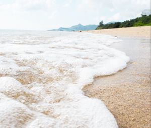 Превью обои вода, пена, песок, море, тропики, природа