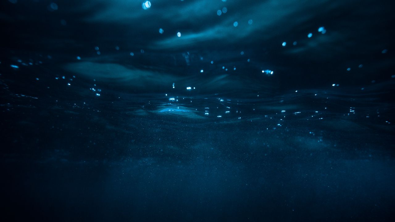 Обои вода, под водой, глубина, синий