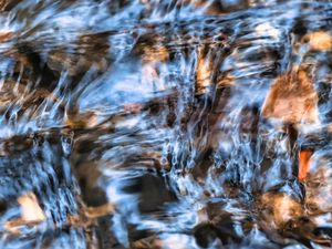 Превью обои вода, рябь, прозрачный, макро
