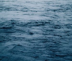 Превью обои вода, волны, рябь, поверхность, море
