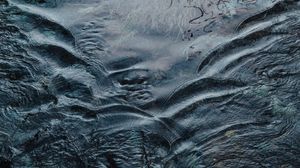 Превью обои вода, волны, рябь, ветки