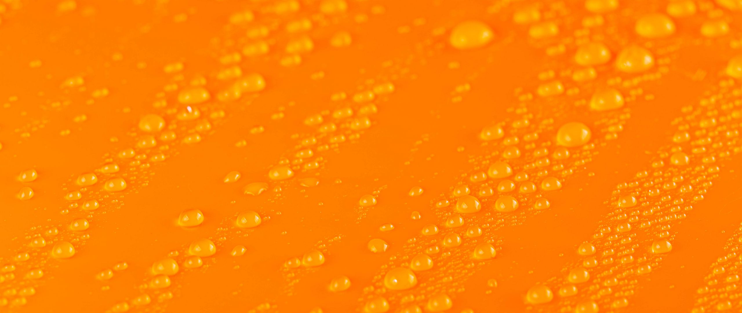 Жидкость с оранжевой крышкой. Разводы краски оранжевый. Оранжевая жидкость. Оранжевая жидкость. Струя сока.