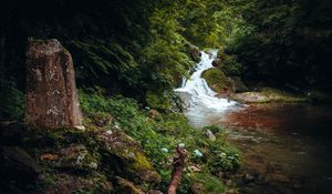 Превью обои водопад, деревья, камни, пейзаж, природа